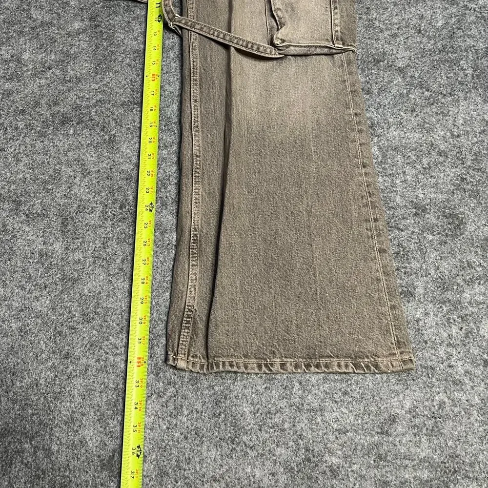 Zara Straight Leg Cargo Jeans in Faded Gray - Picture 4 of 8